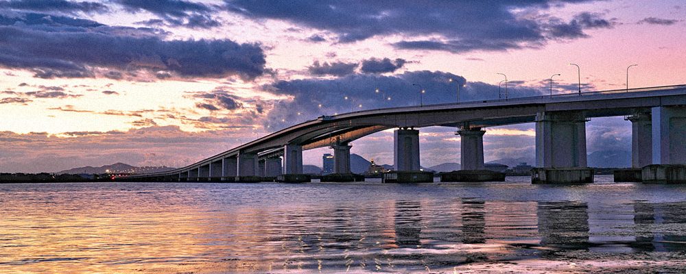 琵琶湖大橋